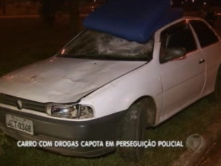 Prostituta pula de carro ap&oacute;s ser agredida por cliente que queria ...