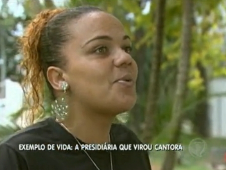 Danila Dands fez uma música para as "Misses Penitenciárias" e conquistou a liberdade