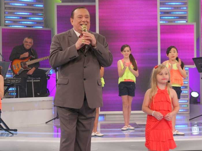 Raul Gil pode sair do SBT, segundo jornal - Famosos e TV - R7