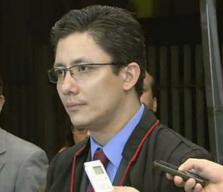 Promotor do caso Bruno visita Penitenci&aacute;ria Nelson Hungria - Minas ...