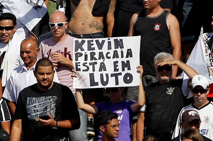 Homenagem Kevin 700