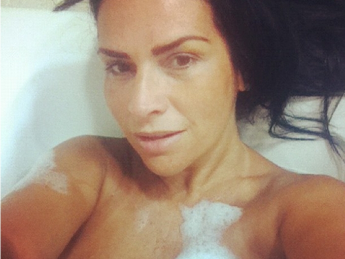 Solange Gomes posta foto de momento &iacute;ntimo, nas redes sociais ...