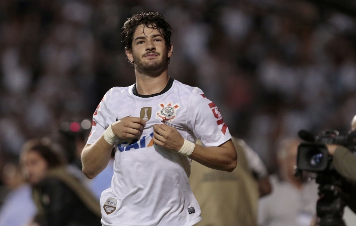 Vampeta corneta Neymar e diz que Pato &eacute; melhor. Escolha seu ...