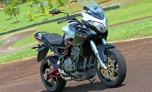 Moto policial elétrica e modelo popular GS120 da Suzuki foram os destaques da semana