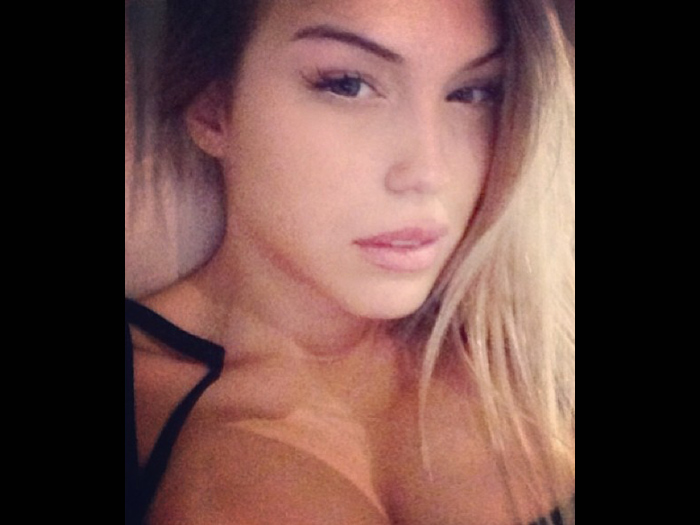 Fora do P&acirc;nico, Carol Belli sensualiza nas redes sociais - Foto -3 ...