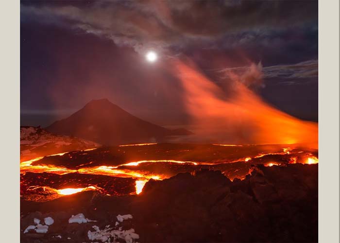 Fot&oacute;grafo blogueiro revela a beleza perigosa de vulc&atilde;o ativo na ...