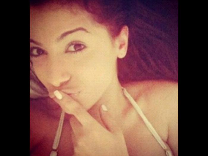 No Instagram, Anitta admite medo do escuro: &ldquo; Idade mental: quatro ...
