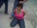 Vídeo de mulher sendo decapitada atormenta usuários
