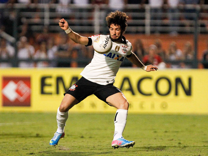 Pato afirma que arbitragem prejudicou o Corinthians e lamenta gol ...