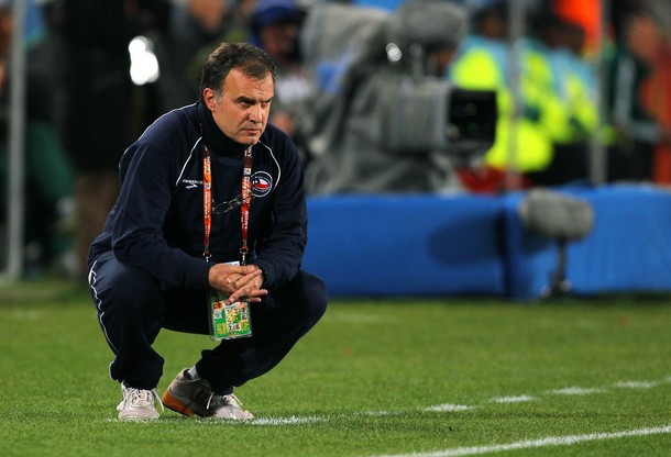 Santos desiste de contratar t&eacute;cnico Marcelo Bielsa - Futebol - R7