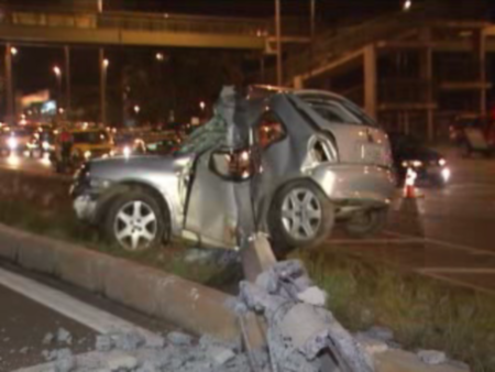 Em 15 minutos, tr&ecirc;s carros se envolvem em acidentes com morte na ...