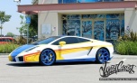 Chris Brown modifica Lamborghini de R$ 1,3 milhão para passear com Rihanna