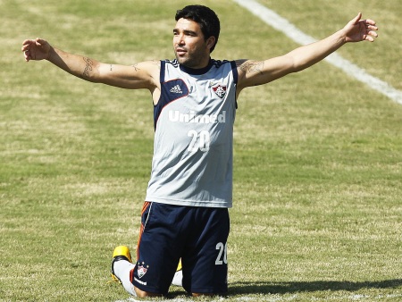 Deco &eacute; flagrado no antidoping e desfalca o Fluminense na ...
