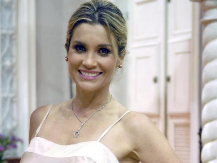 Walcyr Carrasco vence disputa por Fl&aacute;via Alessandra - Famosos e ...