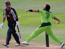 Escândalo de apostas no críquete mexe com tradição no
    Reino Unido