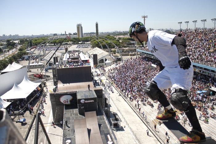 lazy placeholder Presidente da CBSk, Bob Burnquist quer maconha liberada no esporte
